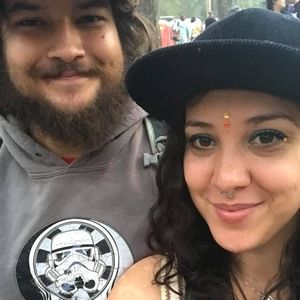 Meet your Posher, Simi